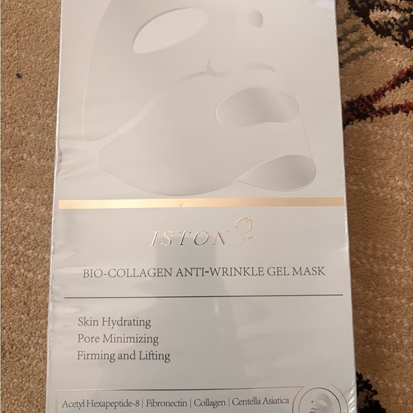 White Bio-Collagen Anti-Wrinkle 6 Gel Masks in one box!